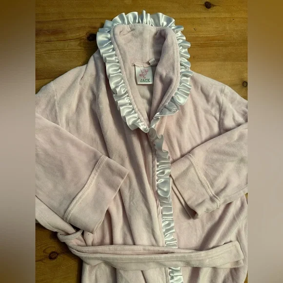 Ballet Pink Ruffle Robe - Picture 2 of 5